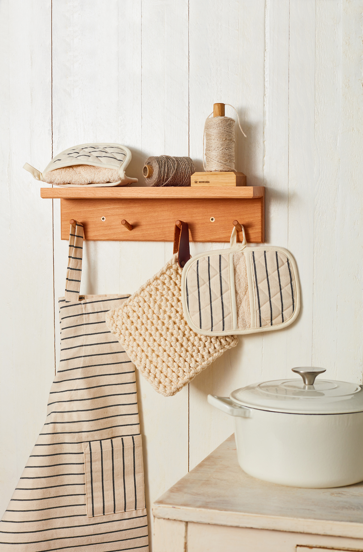 Hakenleiste 4 Haken m.Ablage